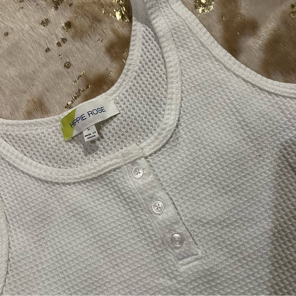 NWOT Hippie Rose White Waffle Tank Top with Buttons